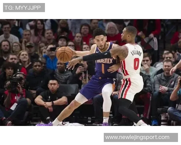 布克右腹股沟拉伤一周后将接受重新评估的最新消息 布克右腹股沟拉伤一周后将接受重新评估的最新消息