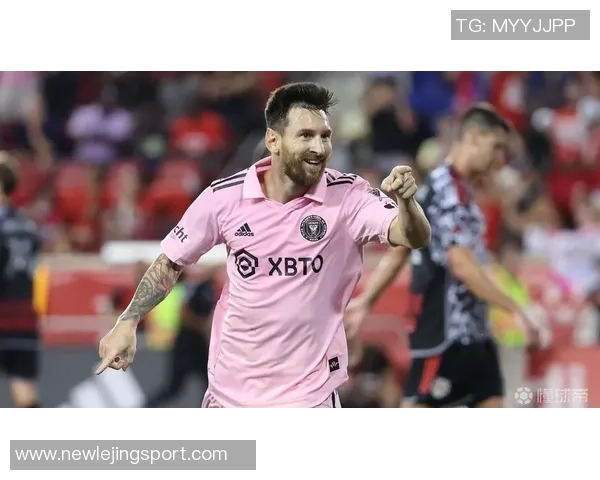 迈阿密外租中场克雷马斯基荣膺美国年度最佳年轻球员称号