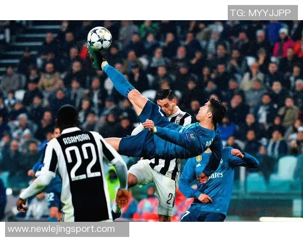 过年欢乐夜摩根感叹精彩时刻C罗再展绝技倒钩进球引热议